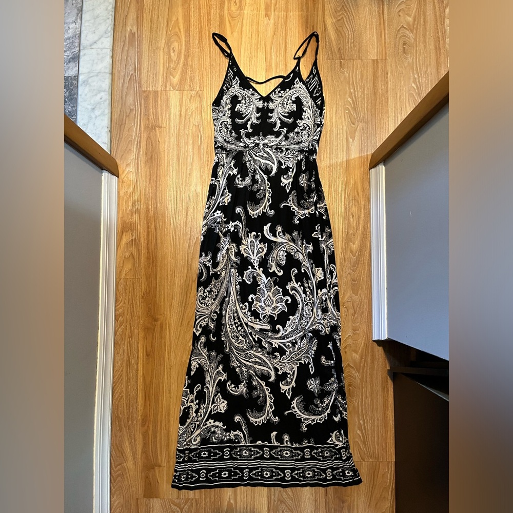 Black and white boho maxi dress